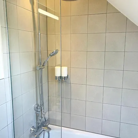 Charming 1930s Apartmán